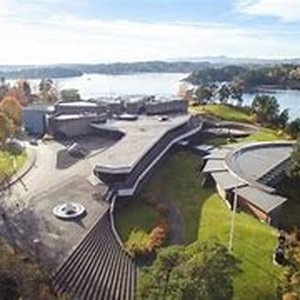 Henie Onstad Kunstsenter.jfif