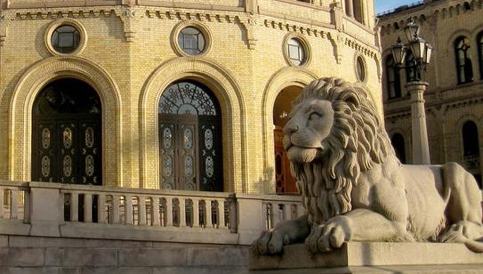 Stortinget_bilde WikiCommons.lite.jpg